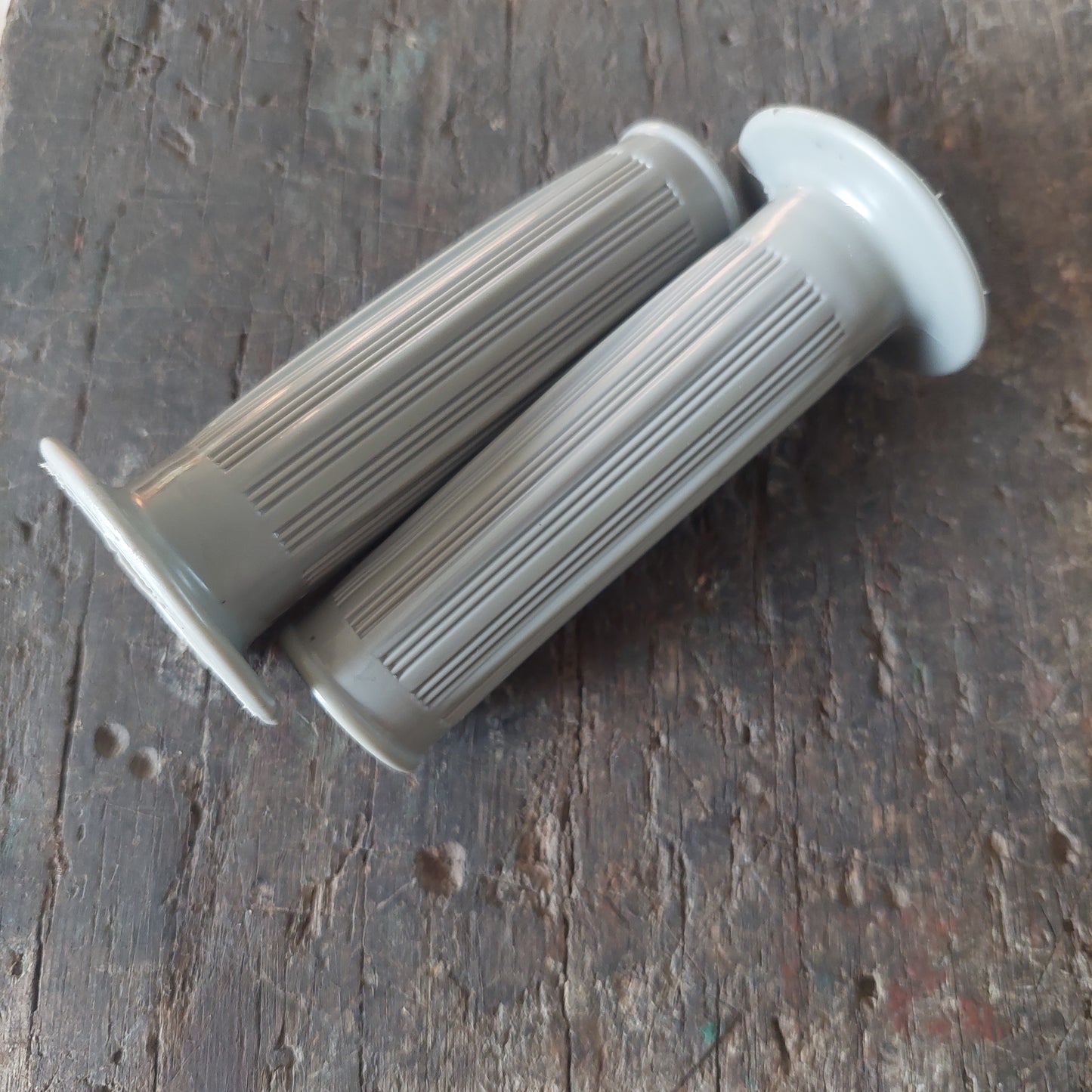 Handvatenset grijs 24/24mm