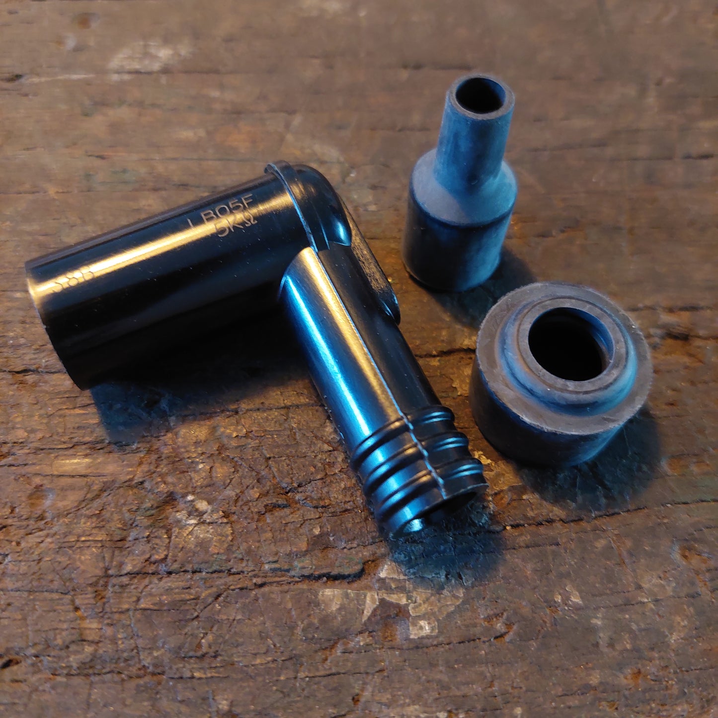 bougiekop NGK 2takt LB05F