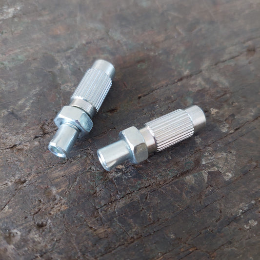 insteekspanner met nok