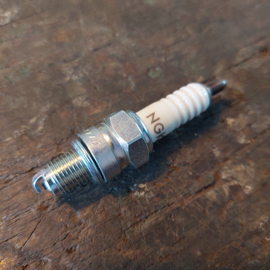 bougie NGK CR5HSA 4takt