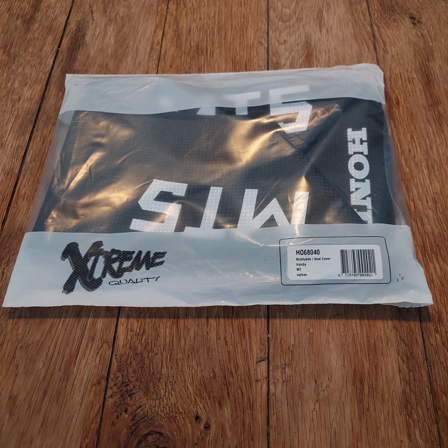 zadelovertrek MT5 carbonlook